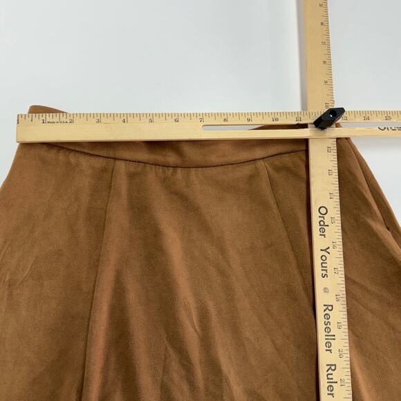 Level 99 Skirt Womens 26 Brown Camel Faux Suede Mini - Picture 7 of 8
